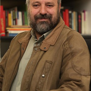 Luis Hernandez Navarro